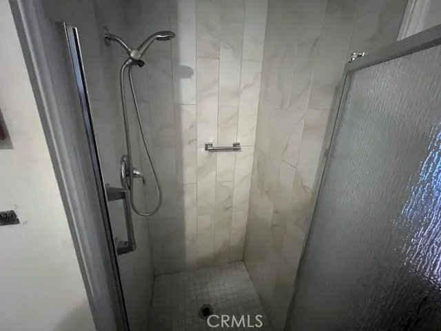 1140 Amberwood Drive, Hemet, California 92543 home-pic-32